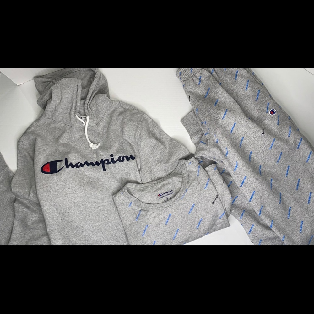 3pc Men’s Champion sweatsuit